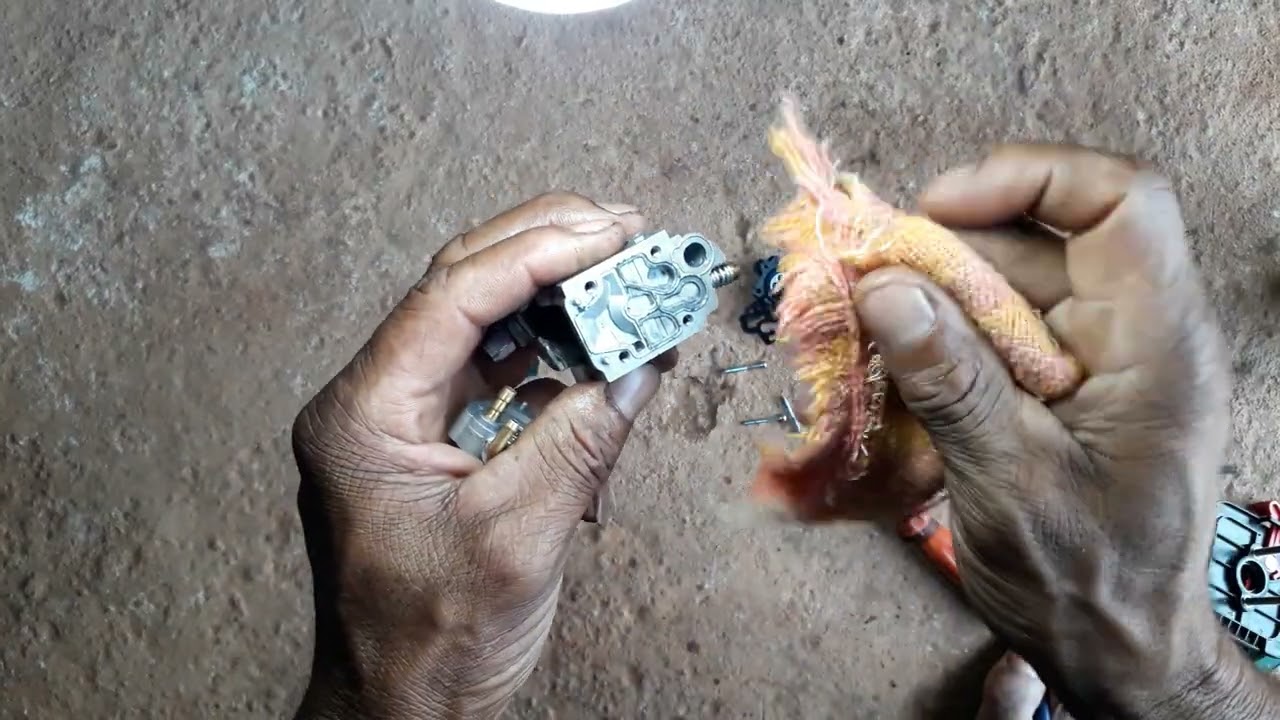 Limpeza de carburador da roçadaira nakashi