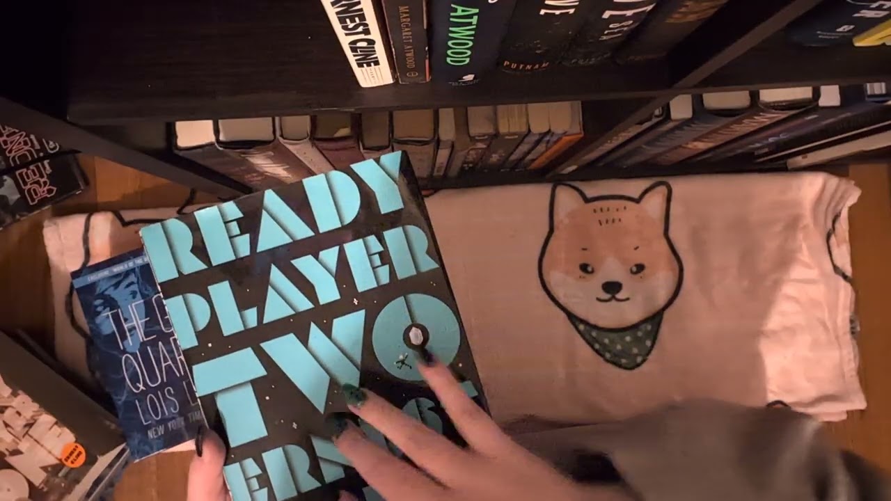 Book Tapping, Reading & Tracing ASMR 📚 Soft Spoken 📚