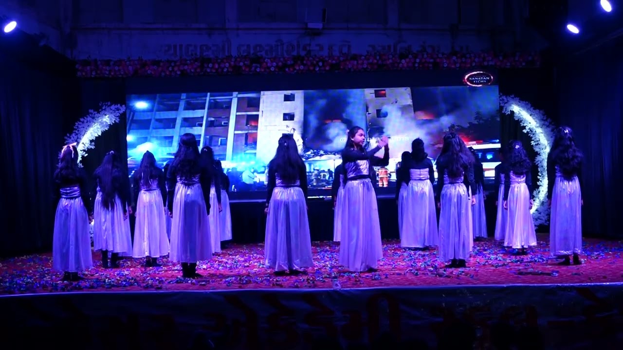 Umang 2026 || Dance Performance (Std.7 Girls) || Professor Academy School