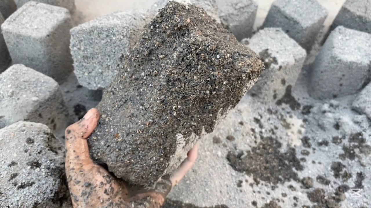 Crisp ka dhamka!!!!! Black stones sand dry floor and water pool crumbling/ #asmr #oddlysatisfying❤❤💦