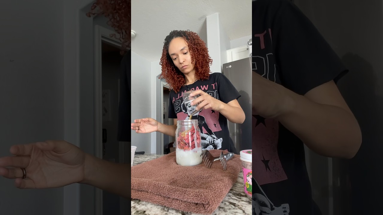 Мой домашний пробиотический йогурт с кокосом и клубникой #пробиотики