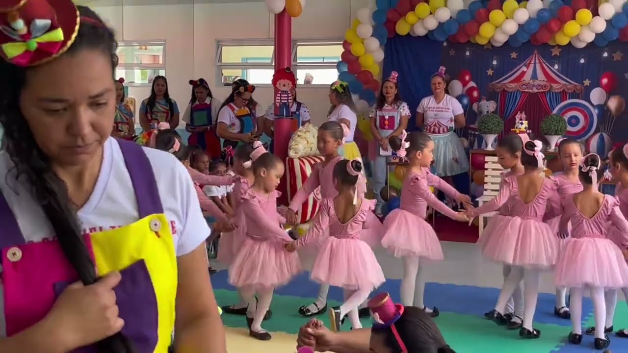 Linda apresentação de balle na creche tia Alice!🥰❤️