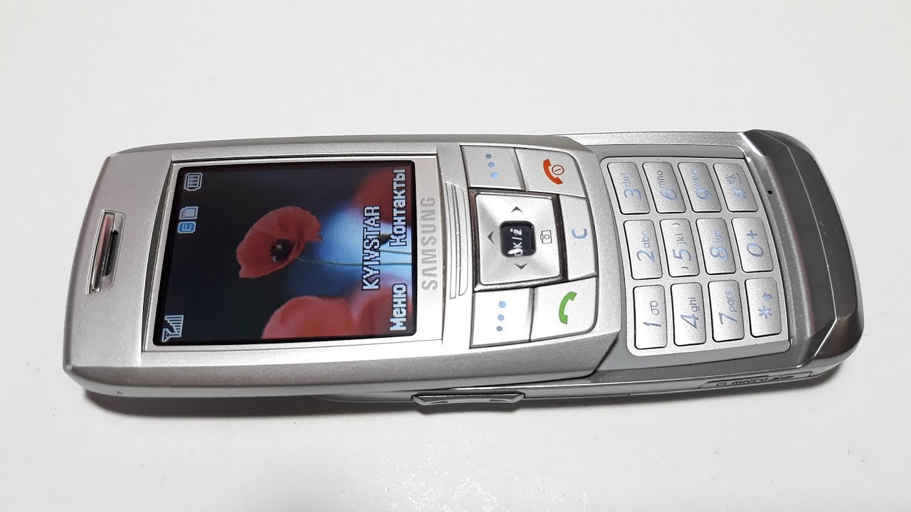 Samsung E250 слайдер обзор винтажного ретро телефона из прошлого