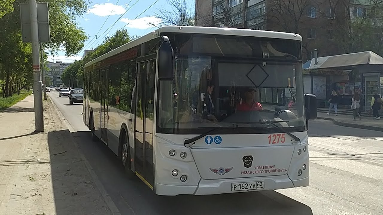 Автобус ЛиАЗ-5292.65 № Р 162 УА 62 №1275 следует в автобусный парк