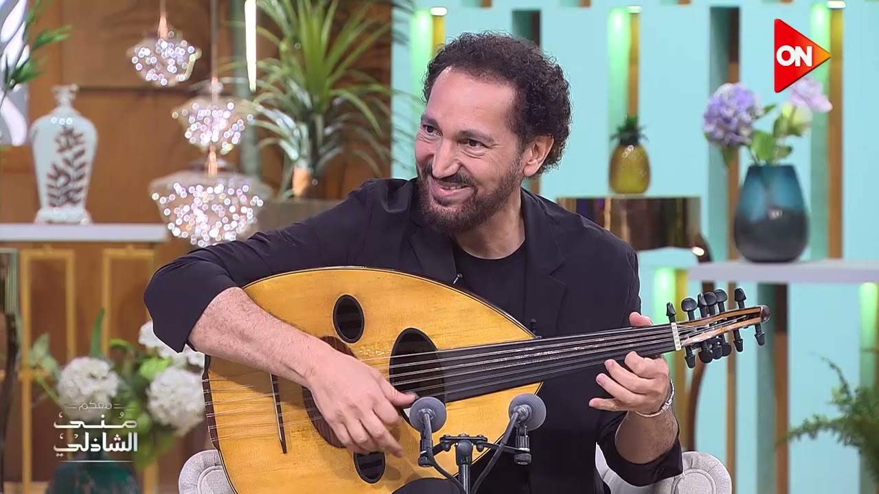 عزف لفريد الاطرش بطريقته - نصير شمه مع منى الشاذلي