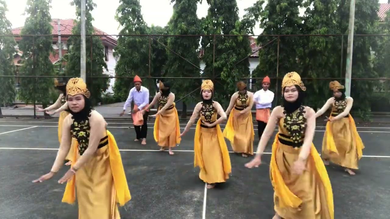 TARI KREASI CINDAI