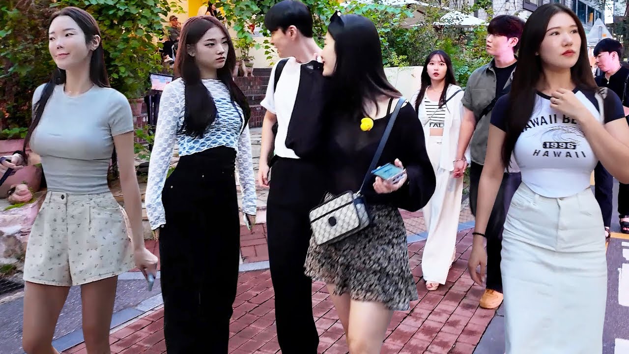 [4K] 서울에서 가장 아름다운 공원인 서울숲과 카페 거리를 함께 걸어주세요^^ #서울숲#성수동#서울#한국