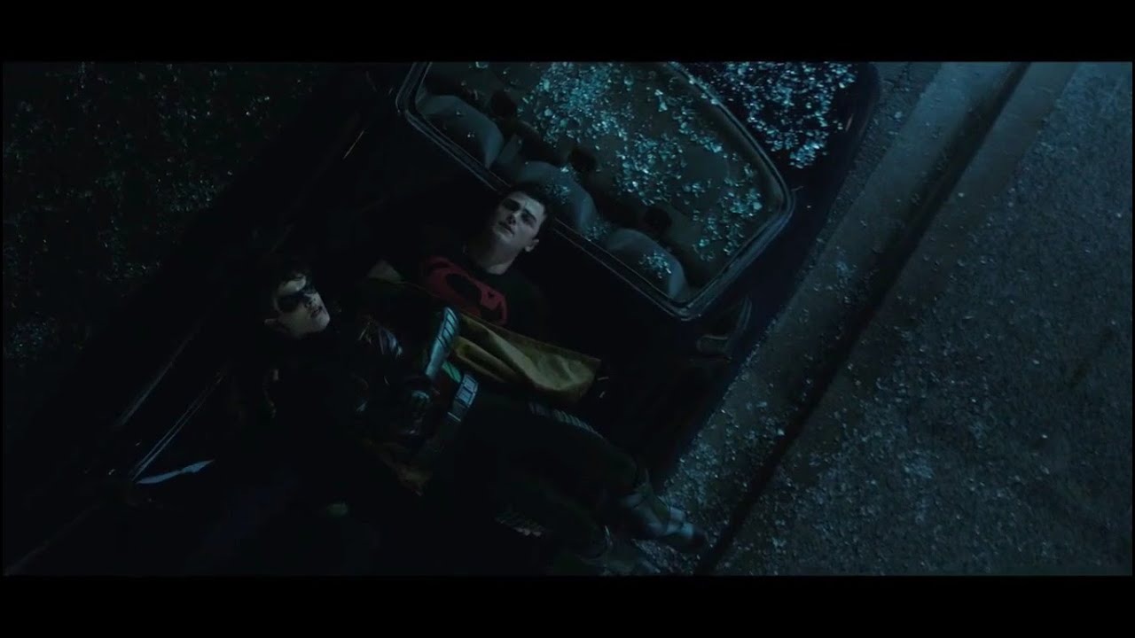 Superboy salva a Robin | Krypto es capturado - DC TITANS 2X06