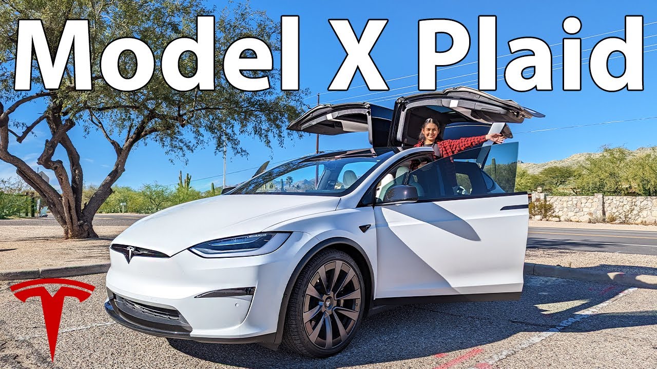 Обзор Tesla Model X Plaid
