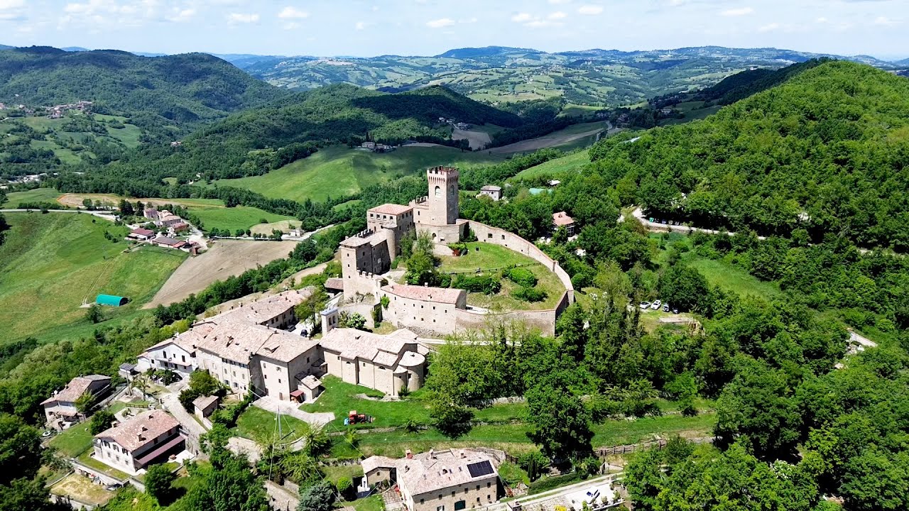 Daniele Carpi live at Castello di Montecuccolo, Pavullo nel Frignano, Italy for Dreamscapes