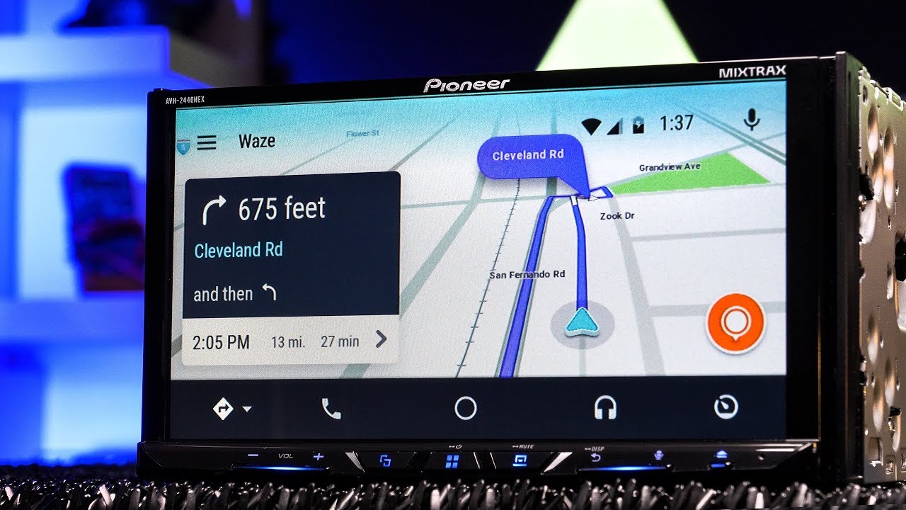 Pioneer AVH-2440NEX — Android Auto и Apple Carplay