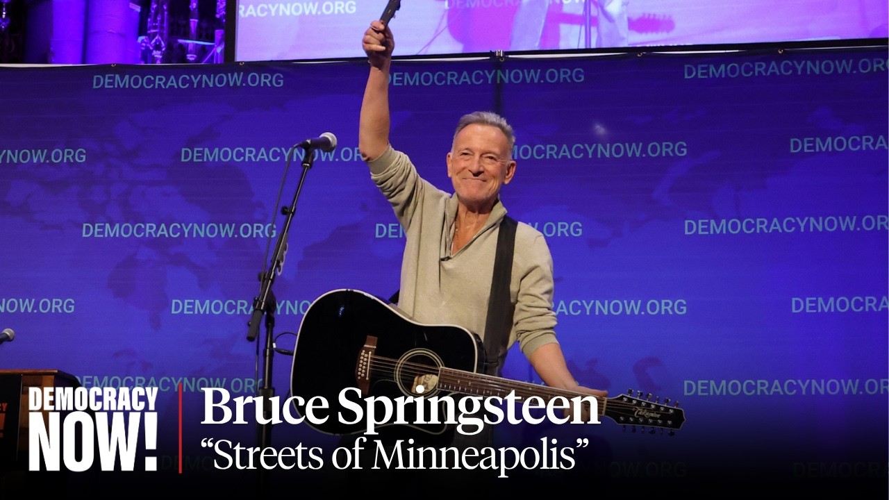 Bruce Springsteen Performs 