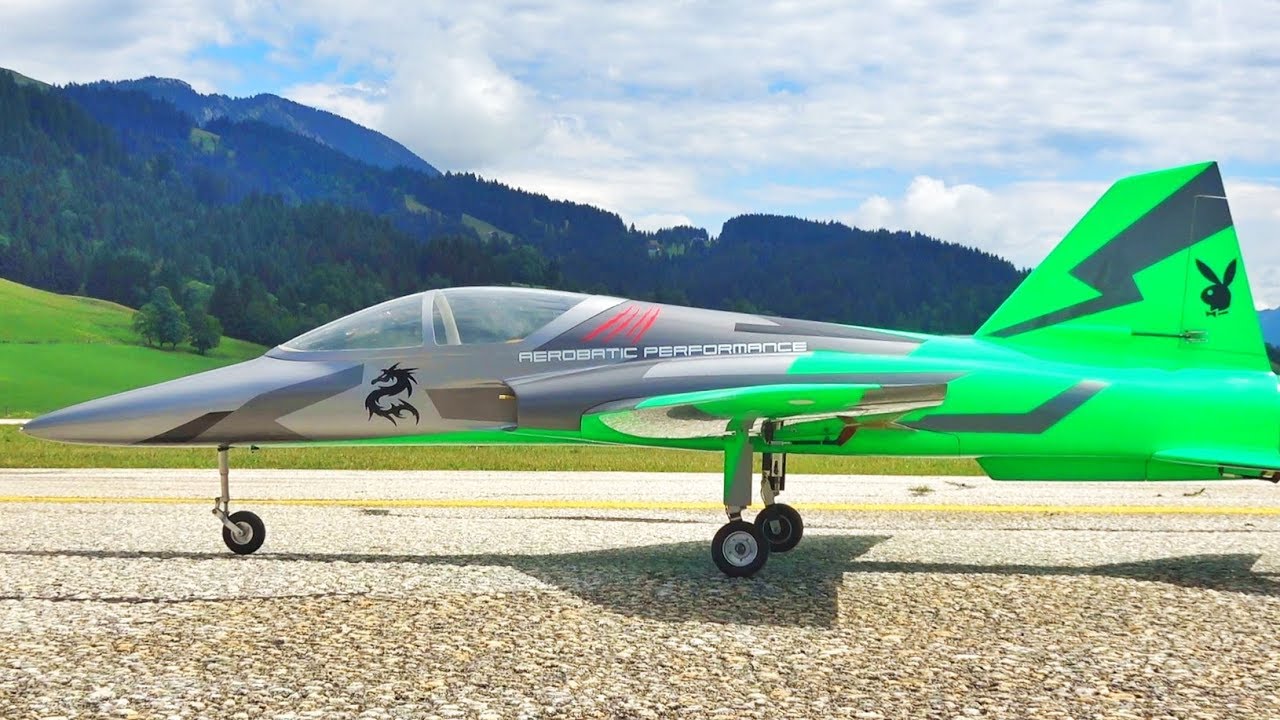 VERY FAST CARF ULTRA FLASH RC TURBINE SPORTS JET! | AIRDRENALIN 2019