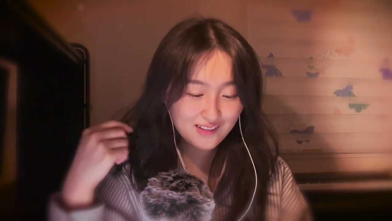 ASMR 👄🫧 mouth sounds layered over soft spoken reading