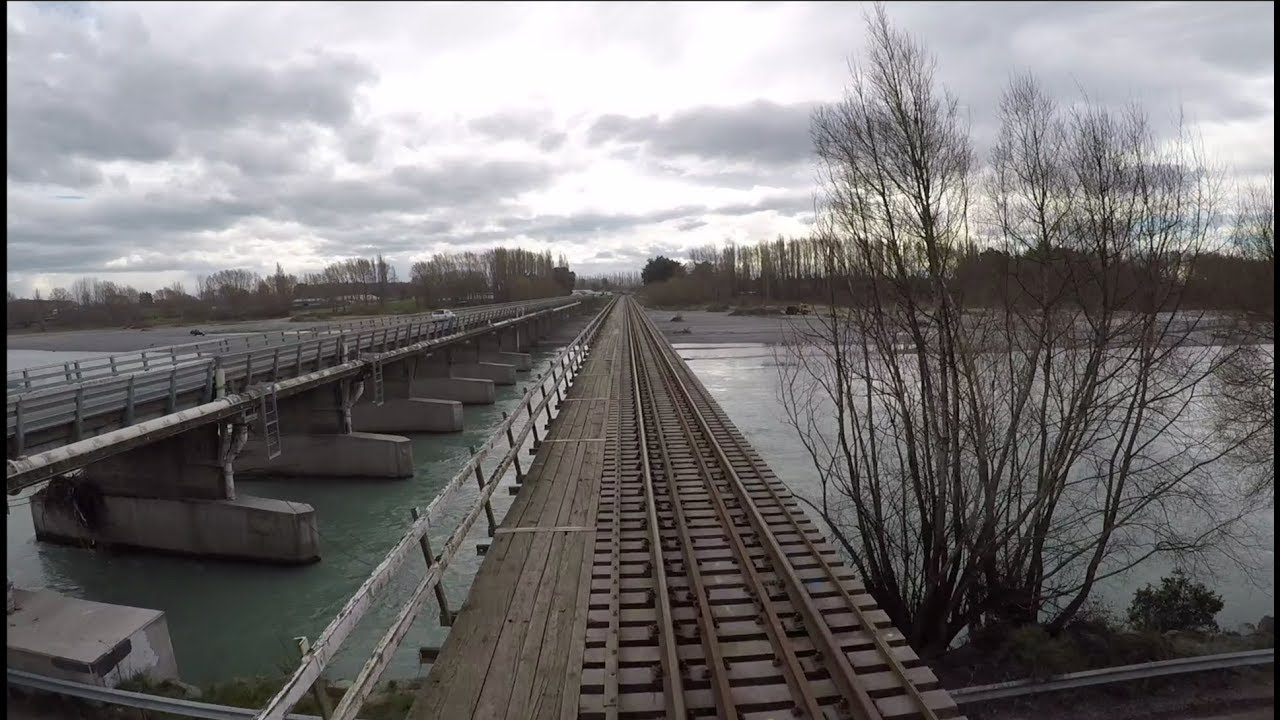Geoffs Rail View :      Christchurch to Rangiora   New Zealand