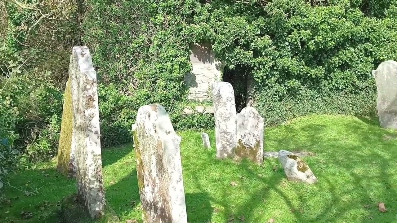 Kirkmaiden, Old Church And Churchyard