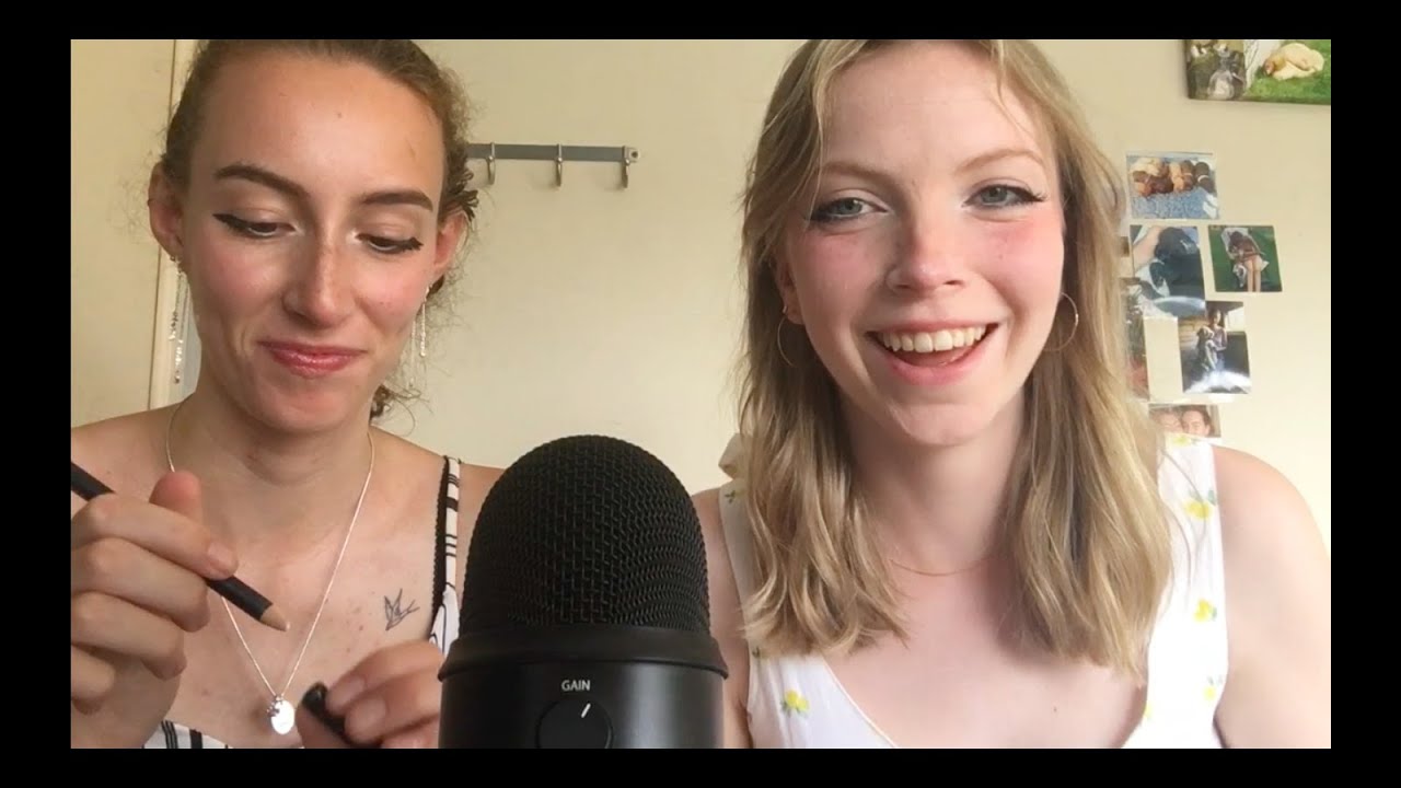 ASMR | Just us trying some make-up |Dutch (Vlaams)