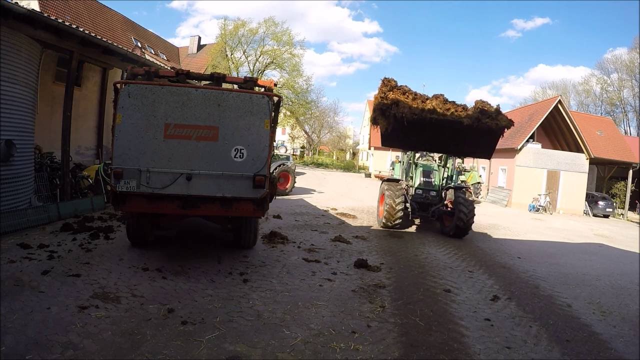 Ausmisten mit Fendt Farmer 309ci x2