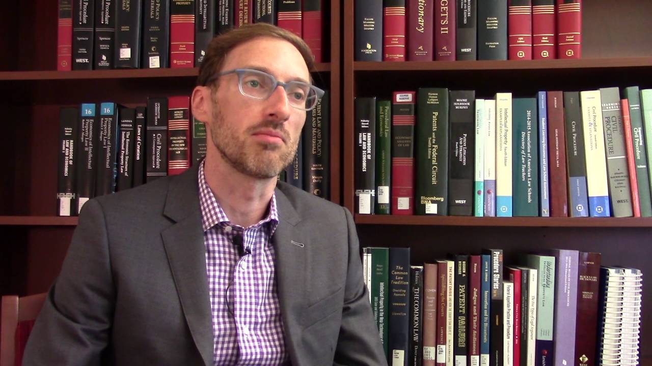 Secrets that young lawyers must know