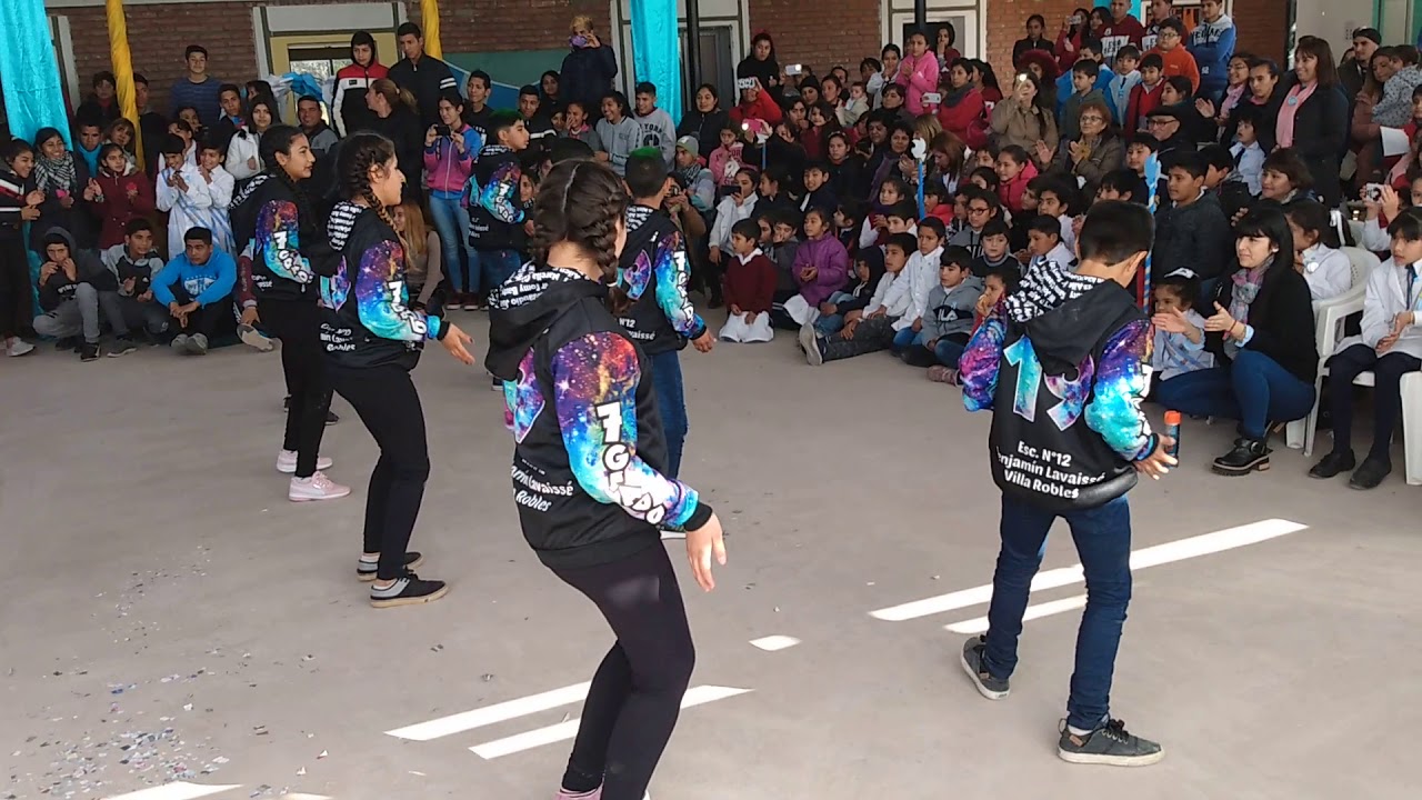 PRESENTACIÓN CAMPERAS PROMO 20-19, ESC N° 12 BENJAMÍN LAVAISSE-VILLA ROBLES
