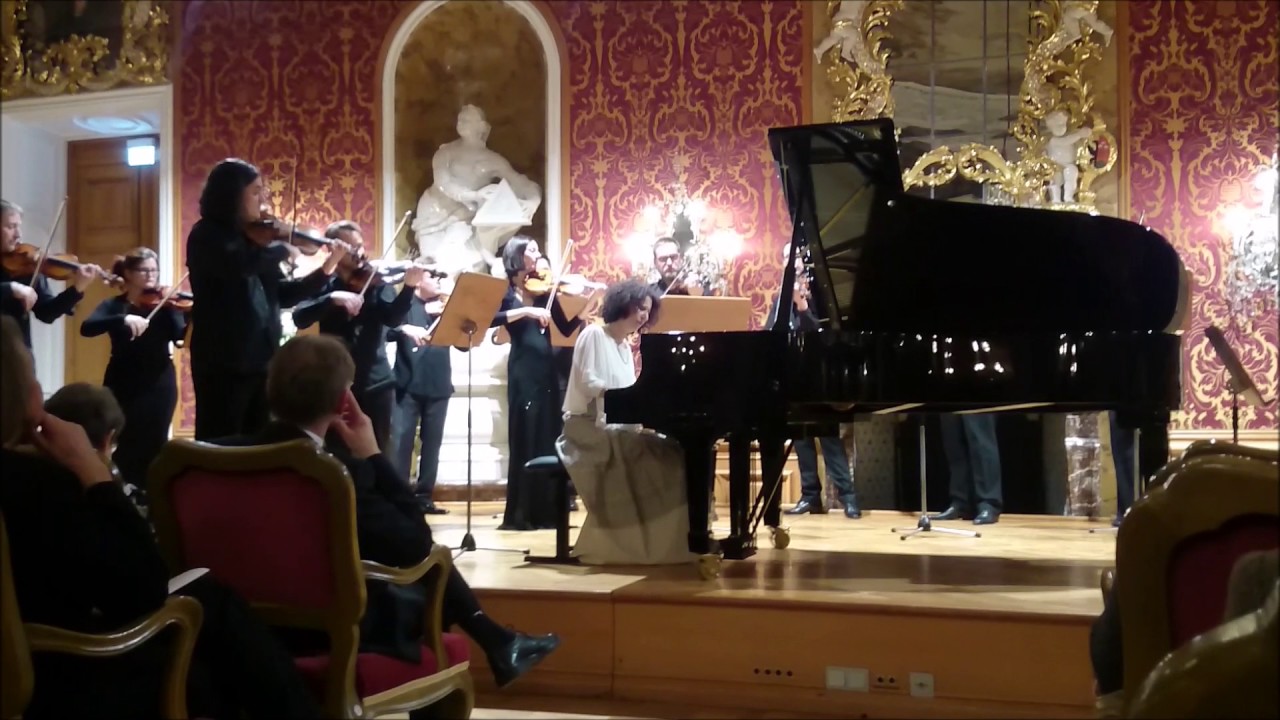 Dina Ugorskaja & Dogma Chamber Orchestra play W.A.Mozart