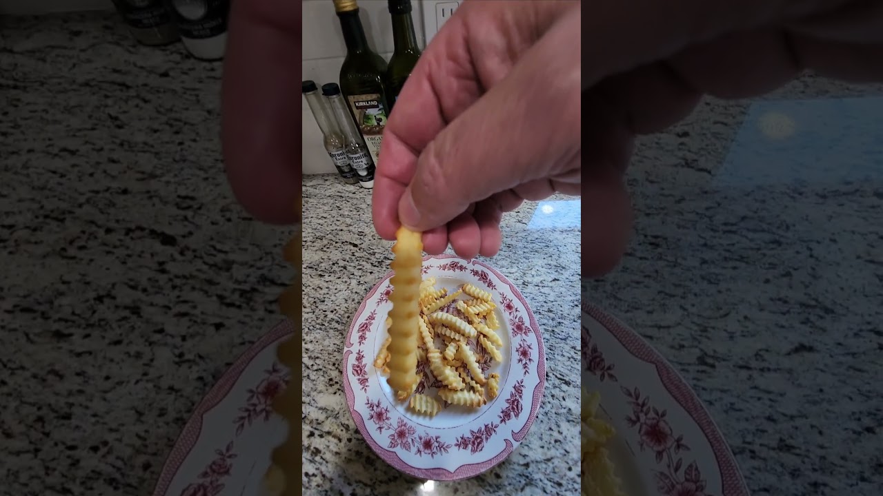 McCain Crinkle Fries Review III(In My New Air Fryer) Part 3 #foodlover #fries #mccain