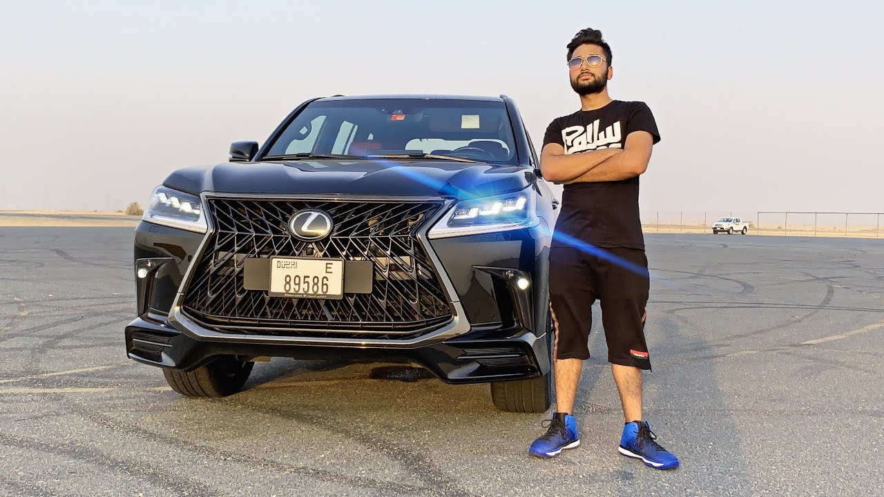 Lexus LX570 in FULL BLACK EDITION.