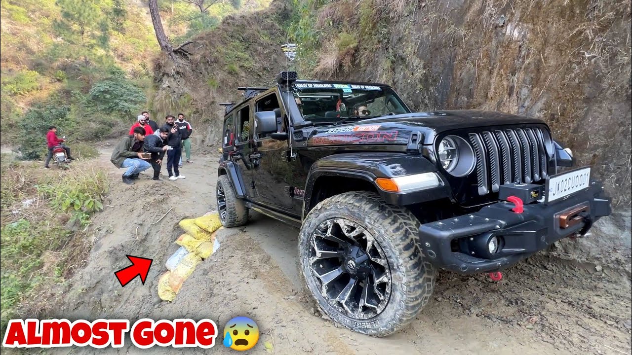 Jeep Wrangler Rubicon vs Mahindra Thar 2020 | Most Dangerous offroad ever | 4wd malfunctioned
