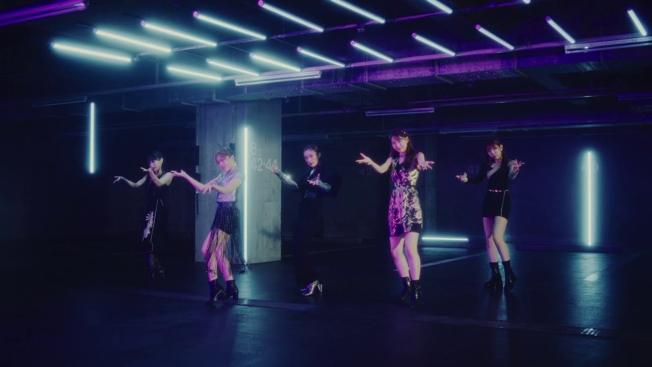 i☆Ris / 「Queens Bluff」-Dance Music Video-  (Netflixシリーズ「賭ケグルイ双」エンディングテーマ)