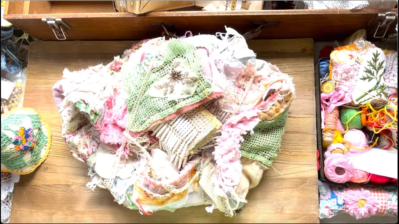 What's in the Nest today? | Ep 1 | How to love your scraps ....