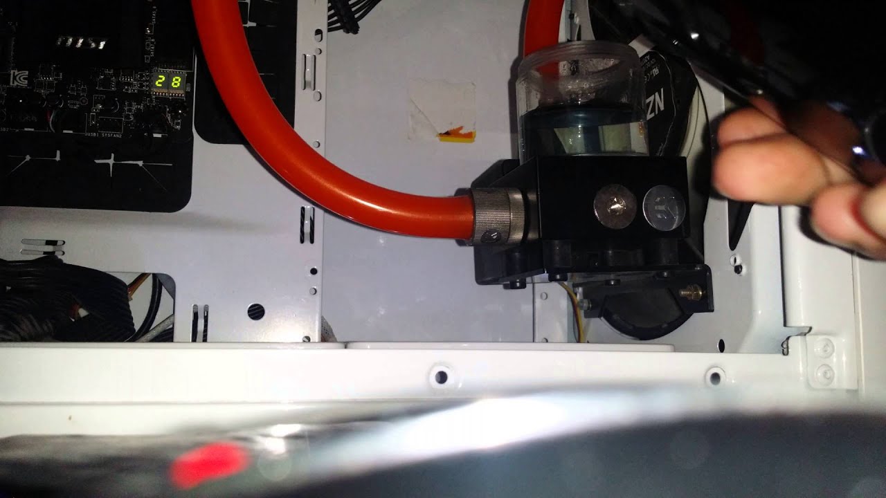 Filling up my EK reservoir