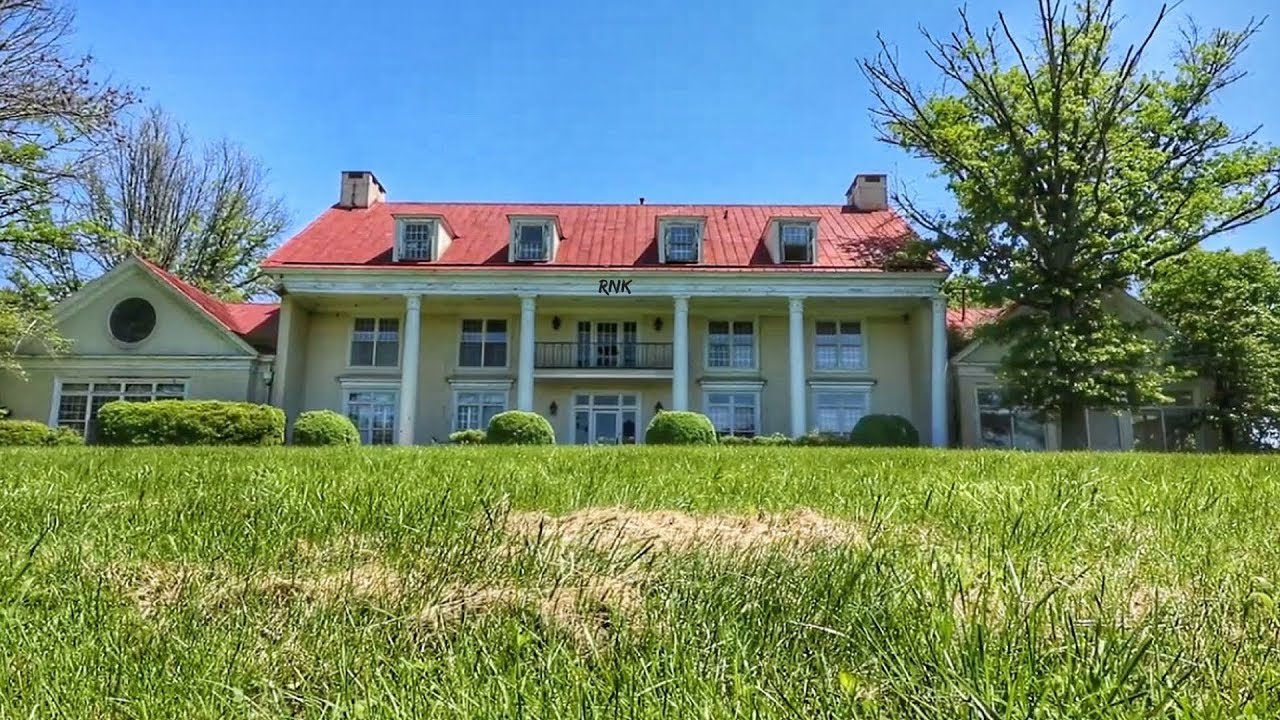 ABANDONED MILLIONAIRE CRIMINAL MANSION *CAUGHT BY MAN WITH A GUN*