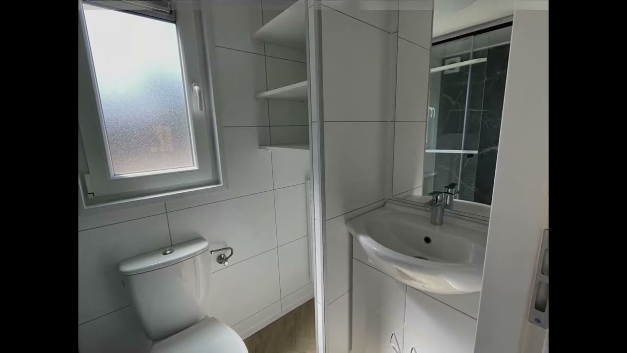 Maeve Tiny House direct leverb.