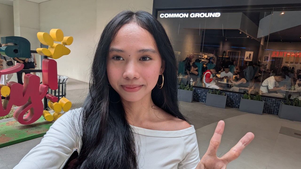 Real Talk in Cebu: 22-Year-Old Filipina on Love, Dates & “Gold Digger” Myths