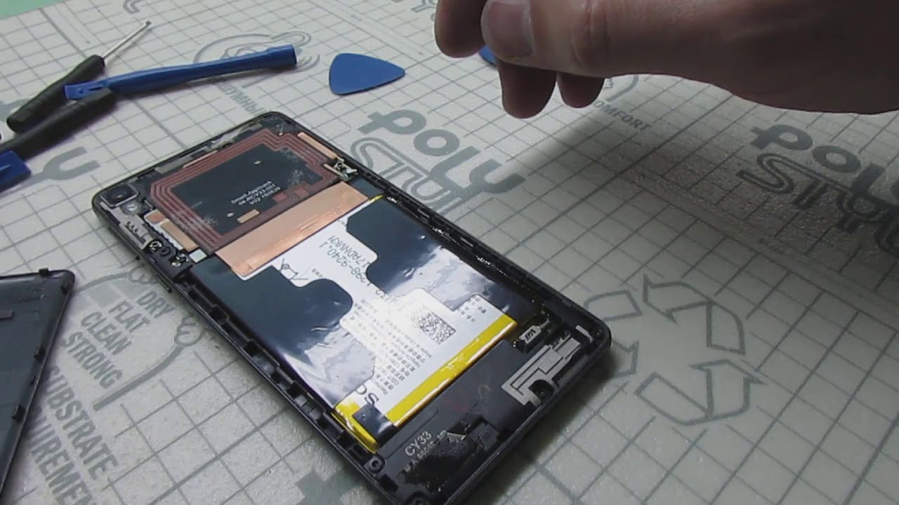 Частичная разборка телефона SONY Xperia E5 f3311