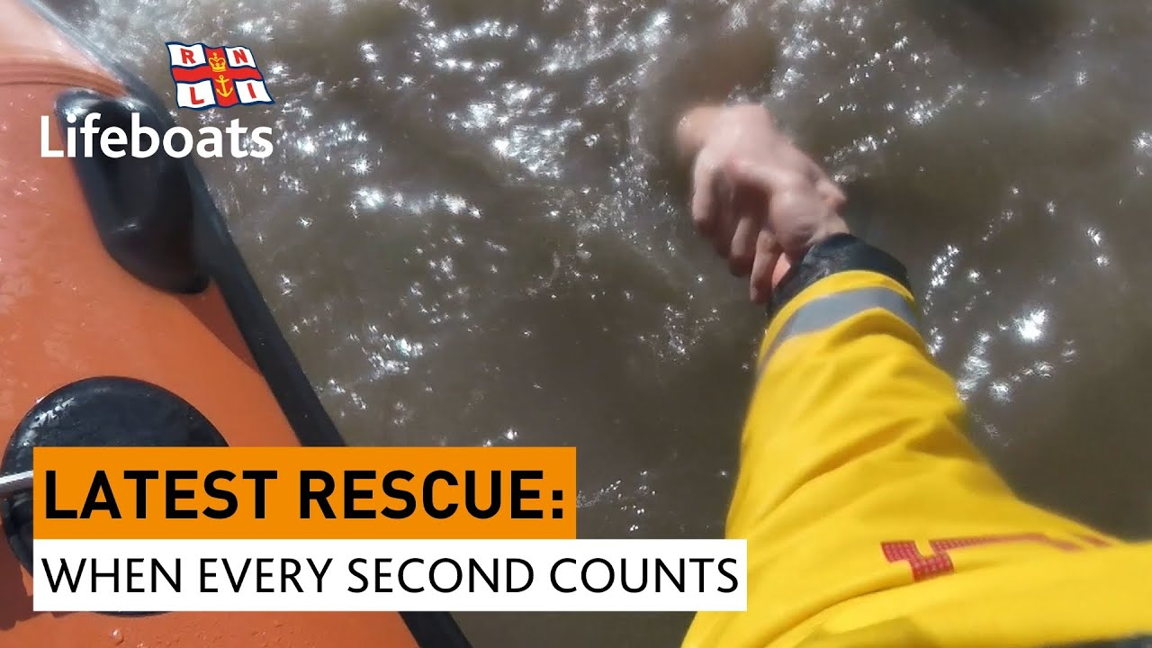 Dramatic moment RNLI Weston-super-Mare rescue two from the water