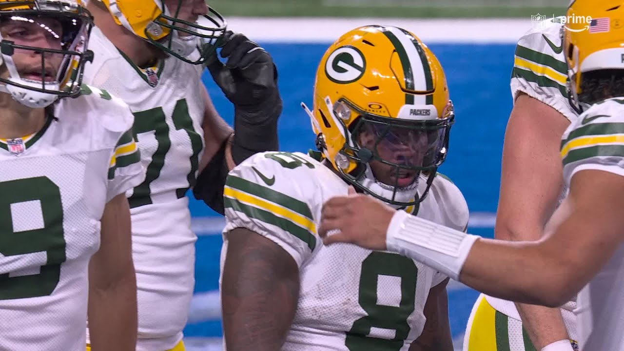 Josh Jacobs' TD run caps off Packers 70-yard drive