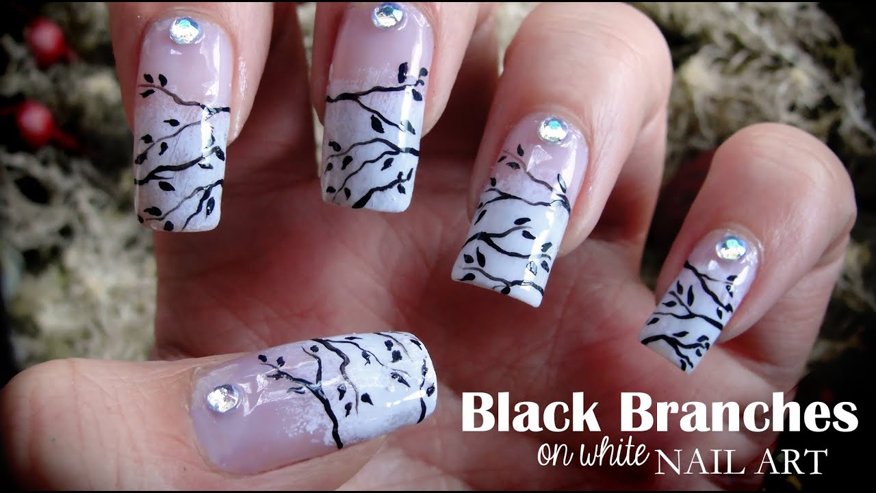 Black Branches Nail art