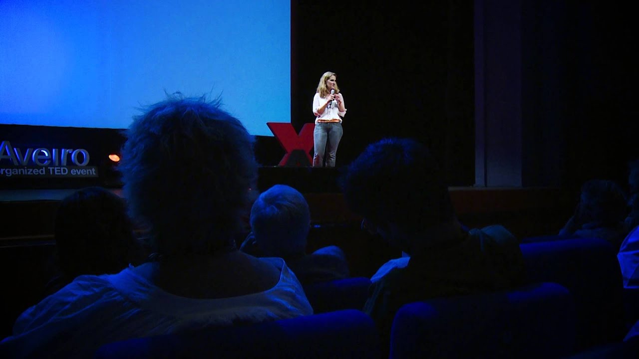 Um passo &agrave; frente | Mariana Gray de Castro | TEDxAveiro