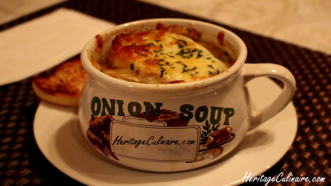 Soupe à l'oignon gratinée