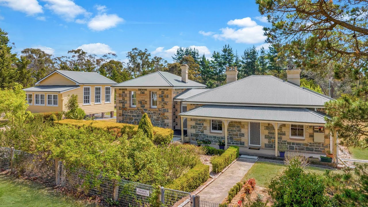 The Old Schoolhouse Bungonia