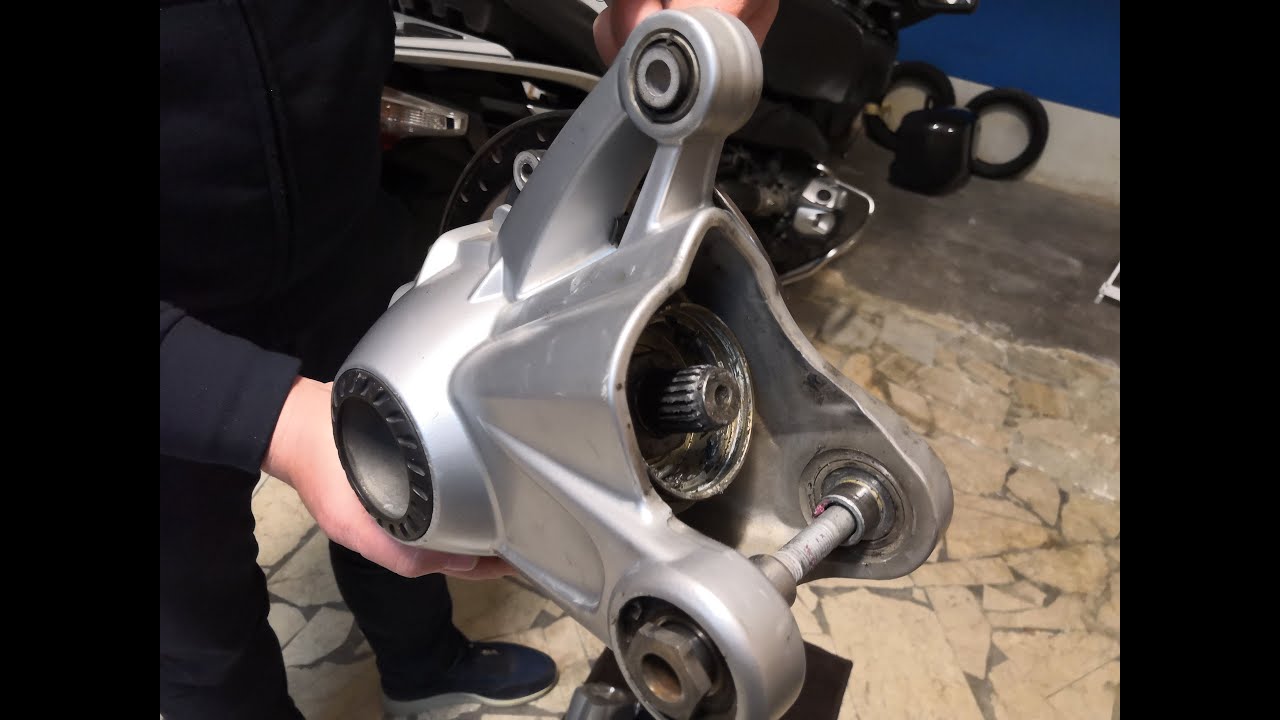Cardano e albero di trasmissione BMW R 1200 RT / GS - Cardan shaft