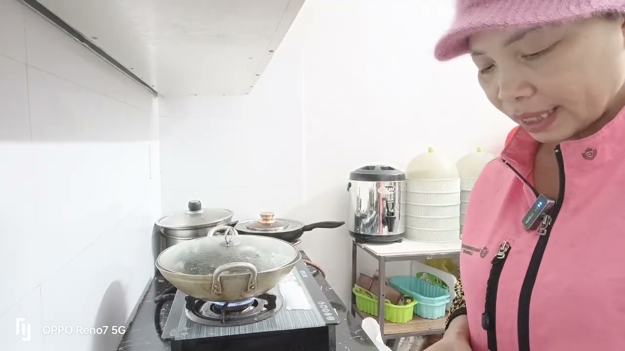 Bơm Ao Bắt Trai Sào Với Rau Răm Tía Tô Cùng Chinh Vũ, Chinh Vũ Vlogs.