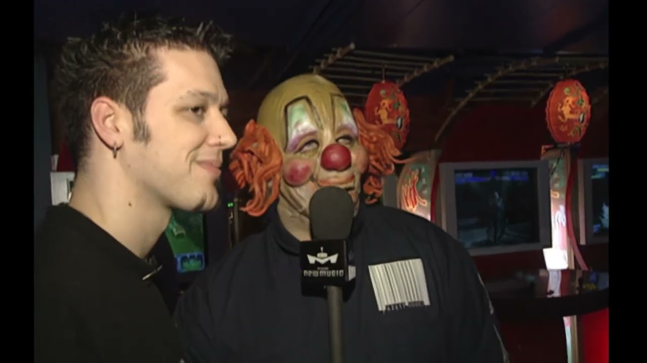 Slipknot - Joey/Shawn - Playing video games /Interview Pt2