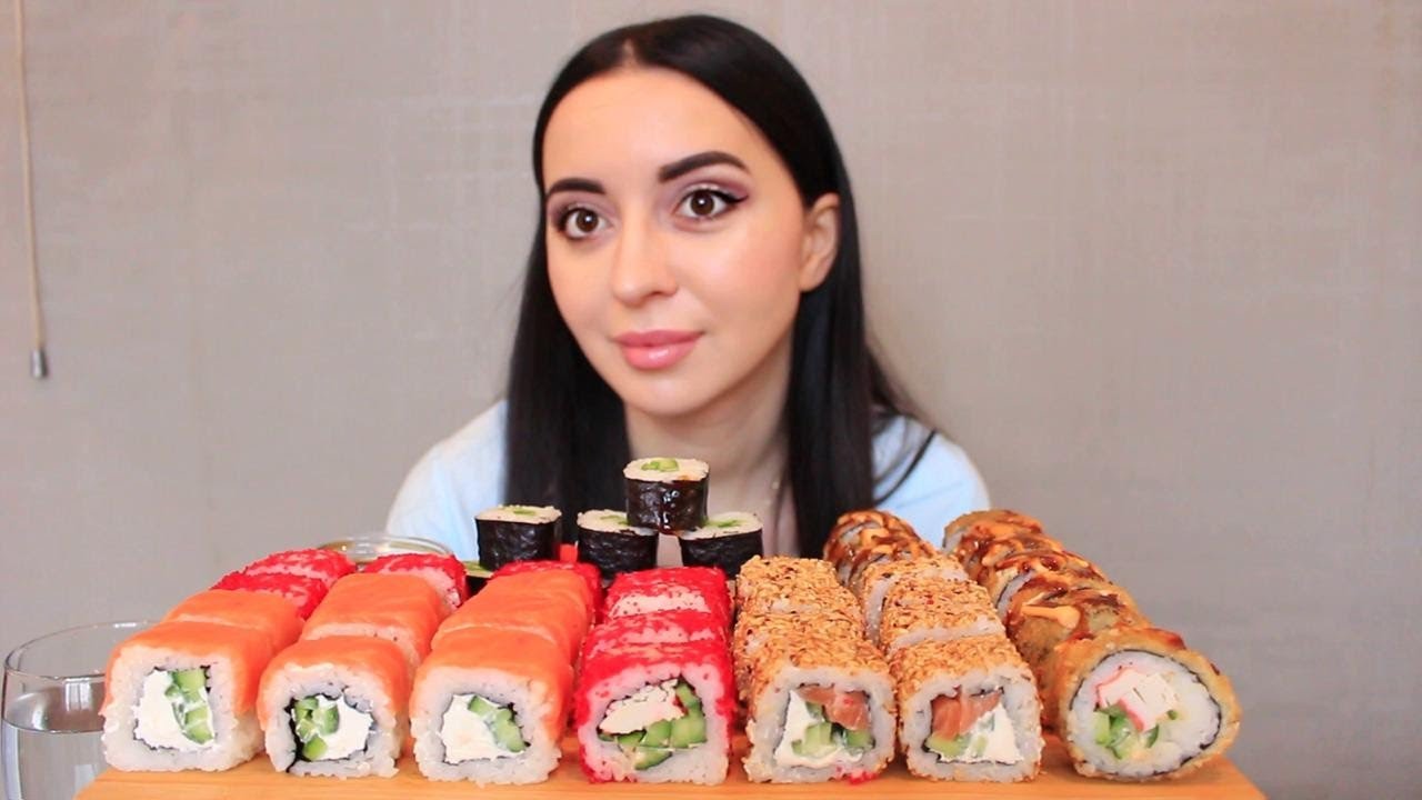 СГЛАЗ В МОЕЙ ЖИЗНИ/ СУШИ 🍣 От Yaposha.az / MUKBANG Ayka Emilly