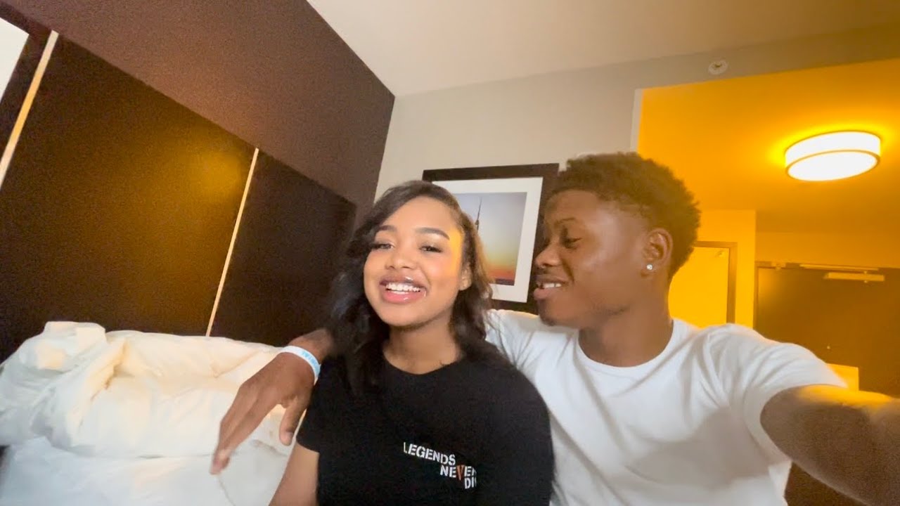 I Invited A NYC Girl To My EMPTY HOTEL ROOM...