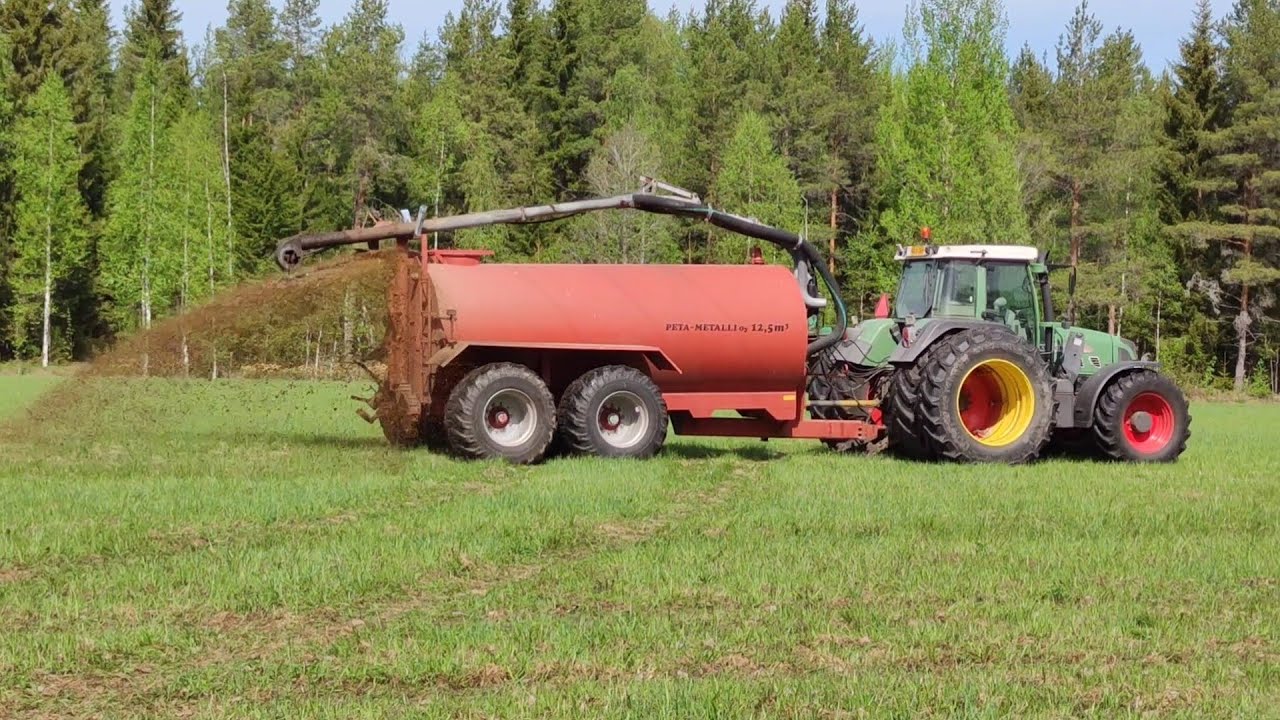 Lietettä nurmille Fendt 818 / Peta metalli 12,5