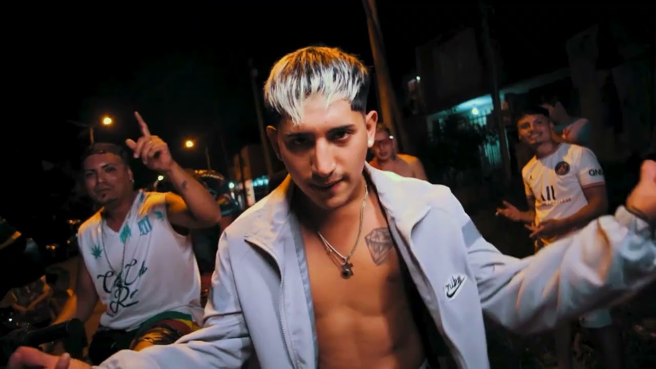 SUMADO CON LA BANDEJA💧- VOLADO (arkestudio) by g.films01
