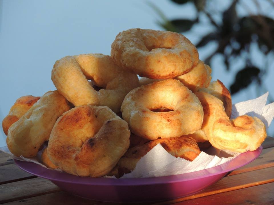 BOLINHO FRITO DE POLVILHO