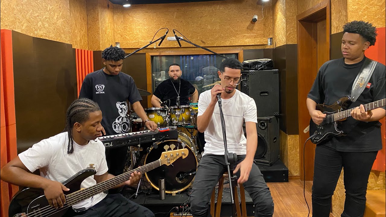 SABOR DE MEL + MEDLEY DE CORINHO DE FOGO (Cover) 🔥🤯 - Joao Marcos